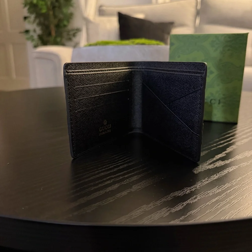 Gucci new wallet